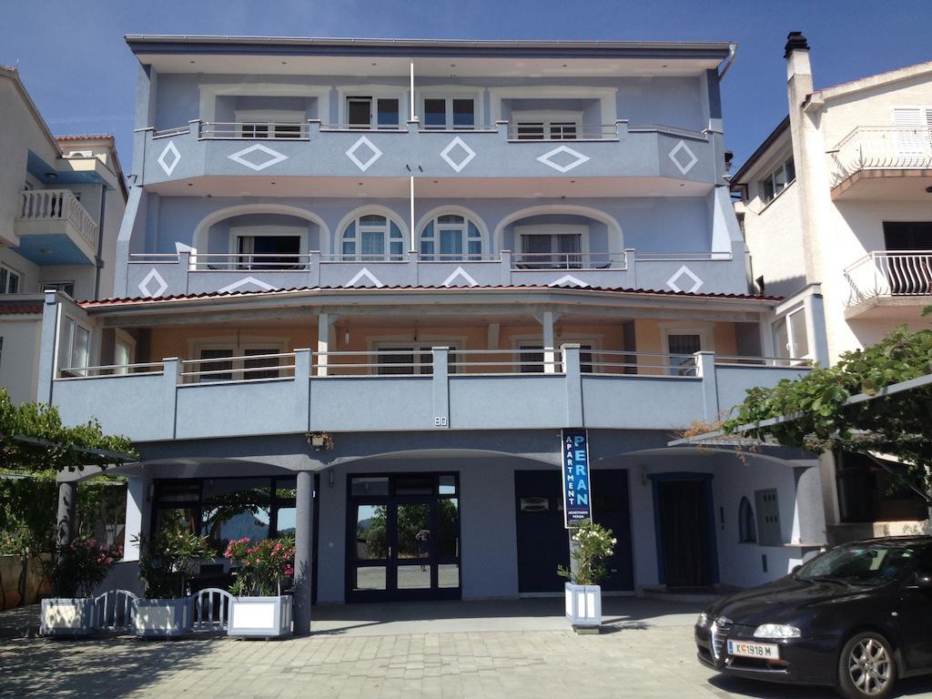 Apartments Peran Šibenik Rum bild